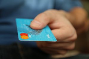 Credit Card Rewards: Maximizing Benefits, Minimizing Debt